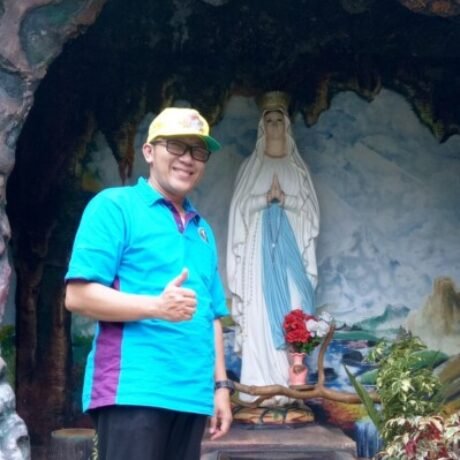 Gambar riwayat Yohanes Richard